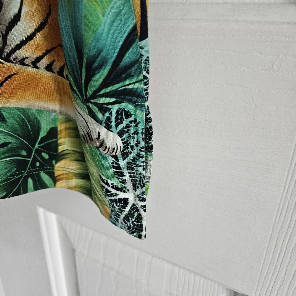 NWT Johnny Was Janie Favorite Knit Tiger Print Short Sleeve Top - Picture 5 of 10